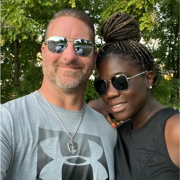 Meet your Posher, Justin - Picture 1 of 1